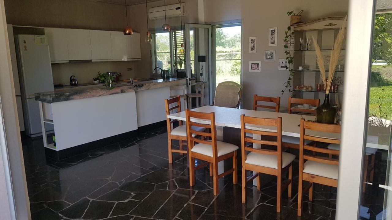 Casa Bernardis Alquiler Temporal Apartment Resistencia Ngoại thất bức ảnh